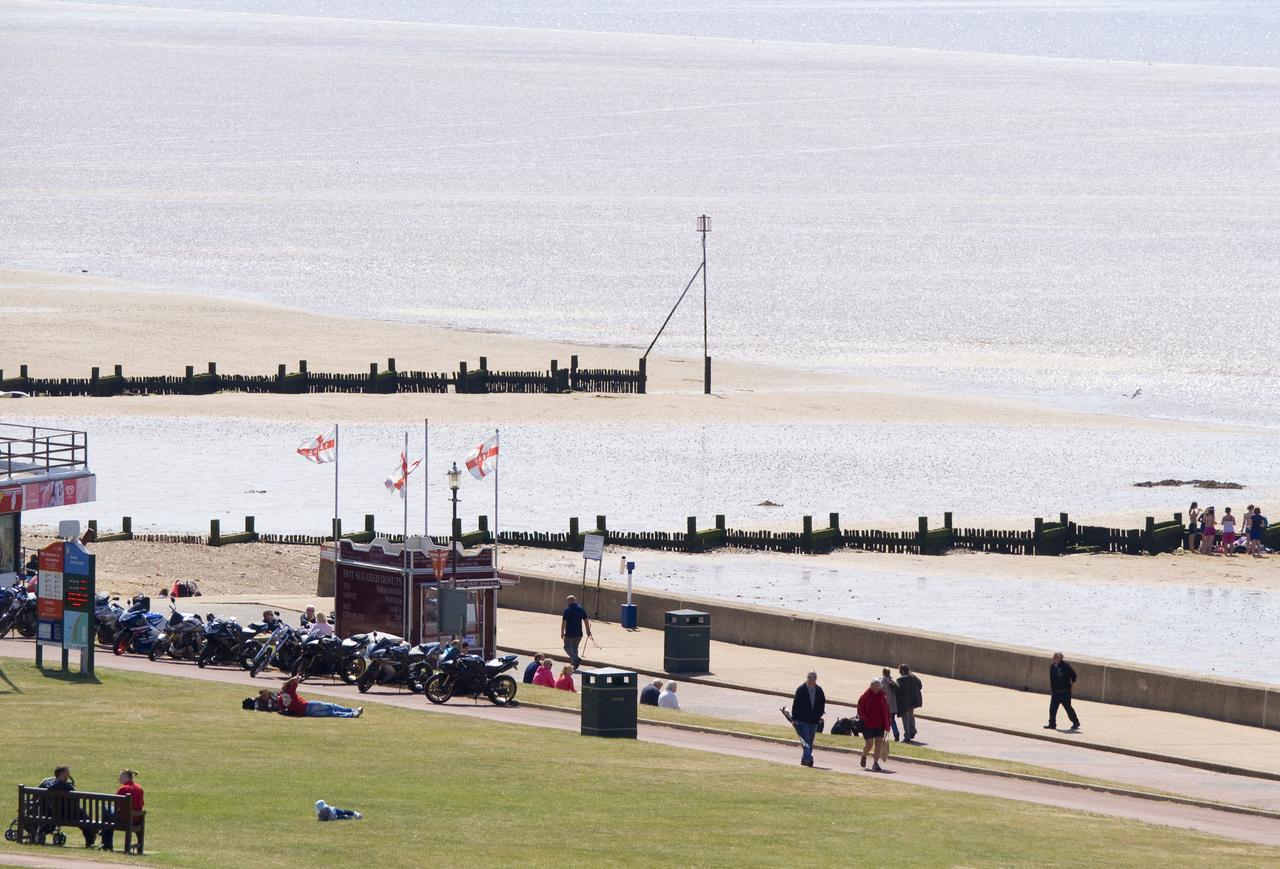 The Golden Lion Hotel Hunstanton Zewnętrze zdjęcie